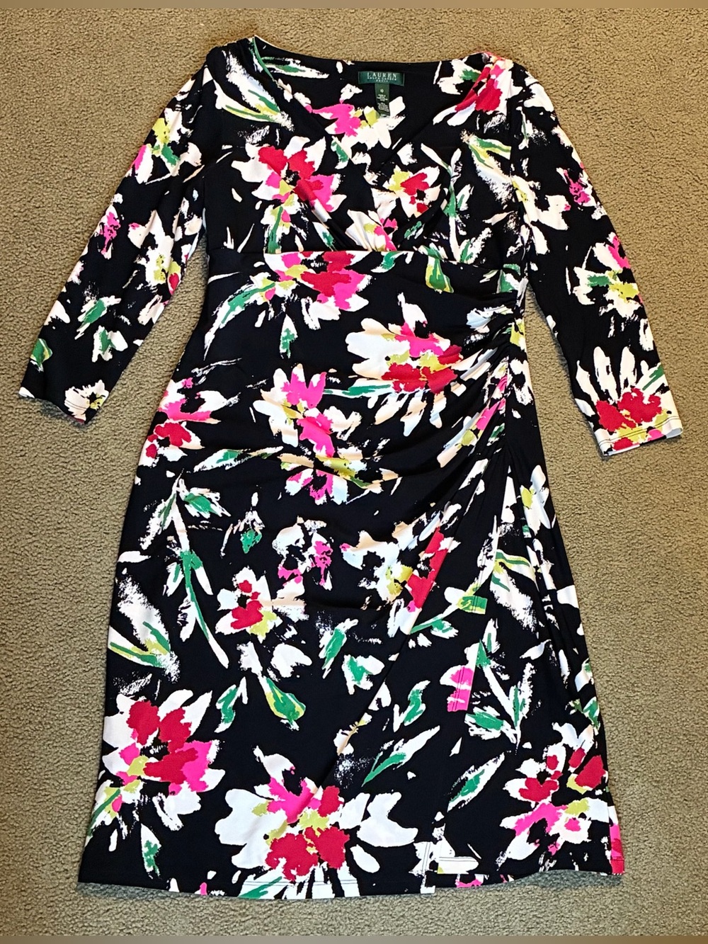 Lauren Ralph Lauren Dress Size 10 Black Pink Floral 3/4 Sleeve V Neck Ruched